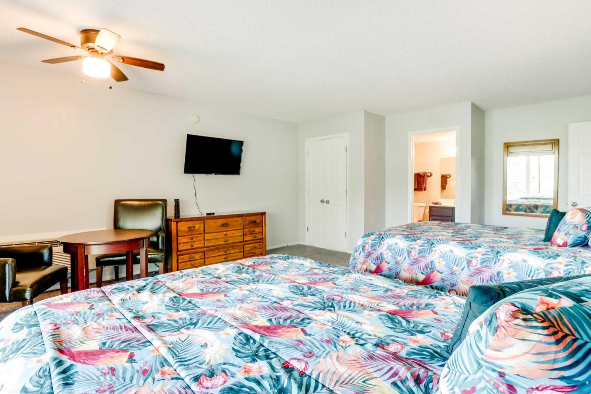 Margaritaville Resort Retreat With Hot Tub And Deck Осейдж-Бич Экстерьер фото